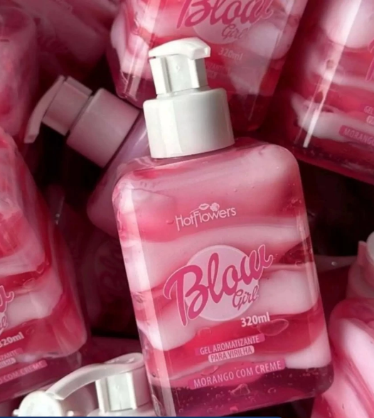 Gel Aromatizante Beijável Morango Com Creme Blow Girl - 320ml